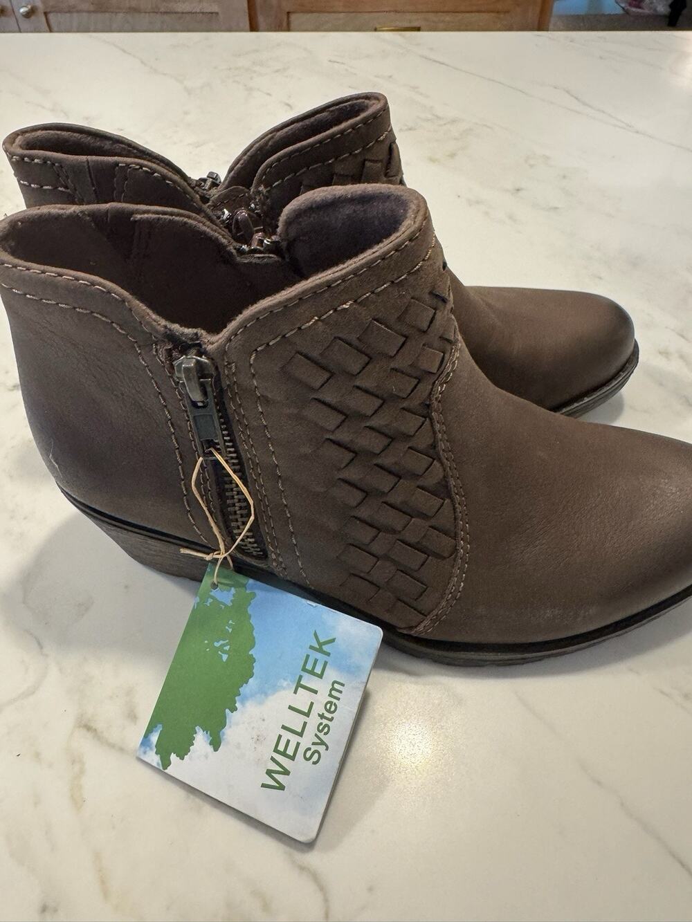 Earth Origins Alexis Ankle Boots Woven Brown Bark Leather Women's Size 8